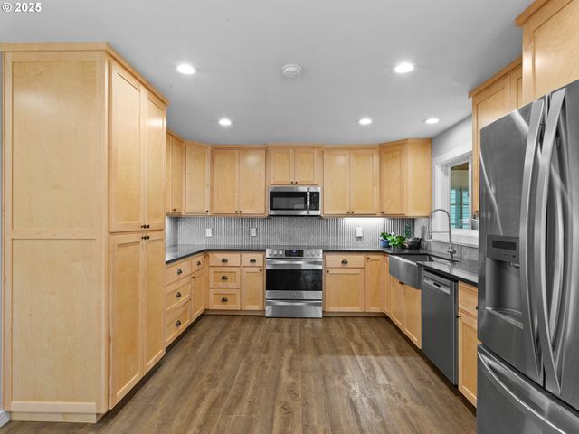 34603 Se JARL Rd, Boring, OR 97009