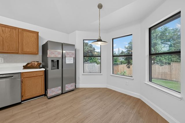 2103 Meadowview Drive, Corinth, TX 76210