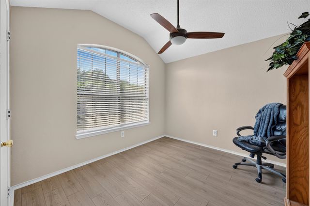 2103 Meadowview Drive, Corinth, TX 76210