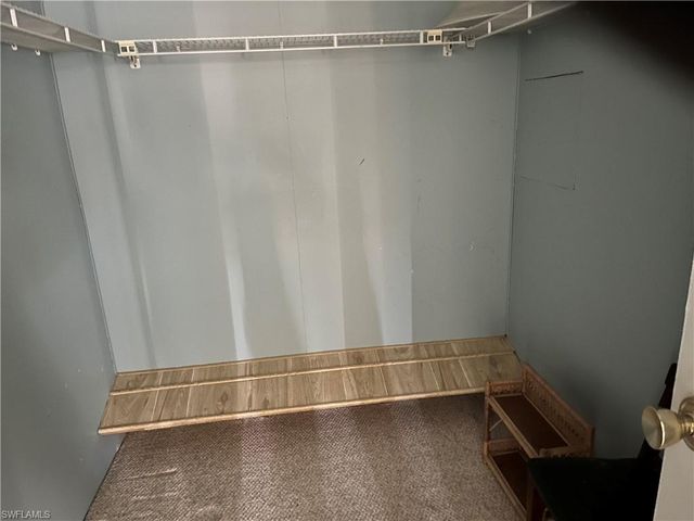 65 Sunset CIR, North Fort Myers, FL 33903