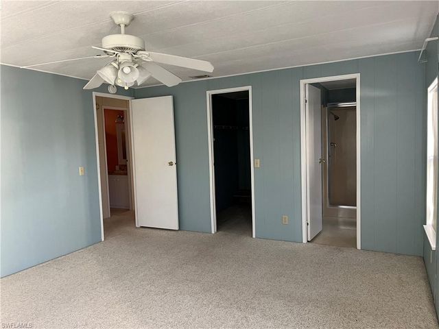 65 Sunset CIR, North Fort Myers, FL 33903