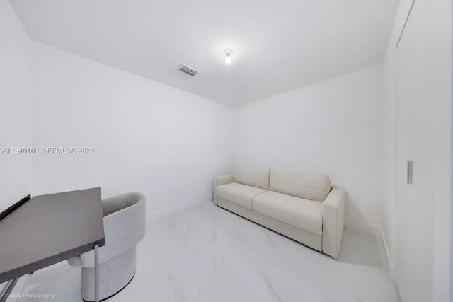 700 NE 24 St 1403, Miami, FL 33137