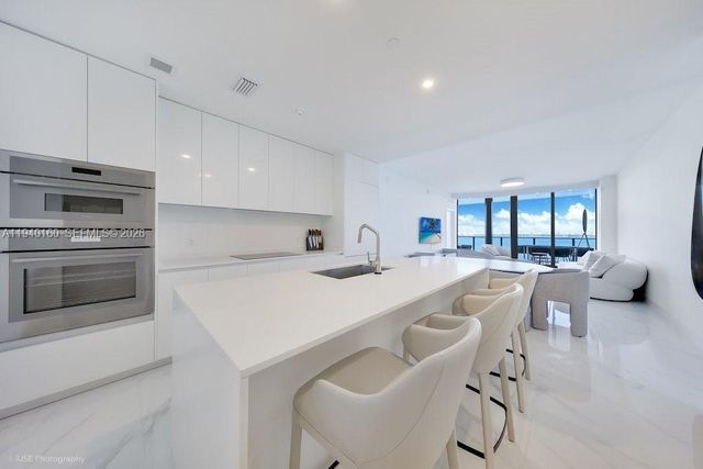 700 NE 24 St 1403, Miami, FL 33137