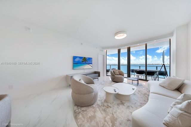 700 NE 24 St 1403, Miami, FL 33137