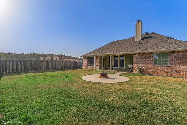 521 Brunswick Gardens, Haughton, LA 71037