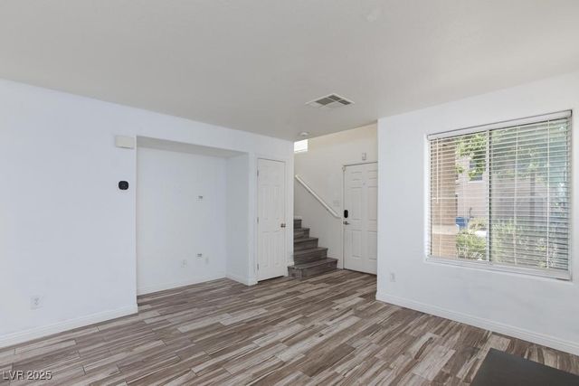 6080 Saint Petersburg Drive, Las Vegas, NV 89142