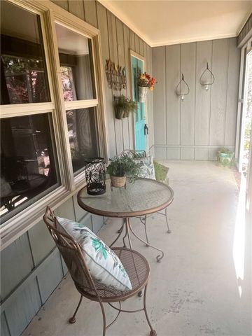 111 Seminole Road, Brunswick, GA 31525