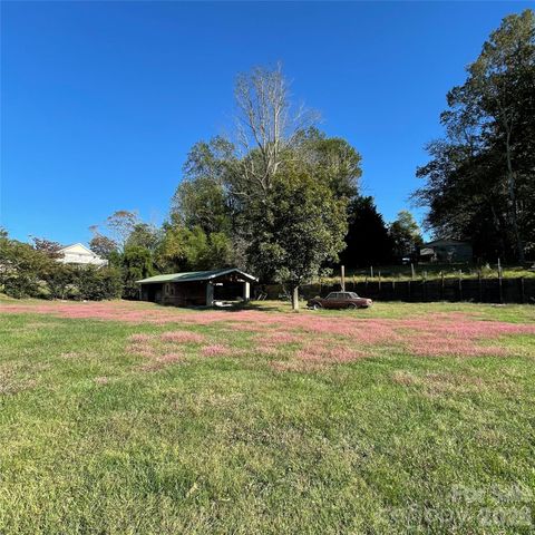 325 29th Avenue Drive NW TR 1, Hickory, NC 28601