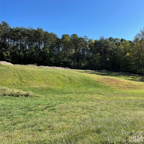 325 29th Avenue Drive NW TR 1, Hickory, NC 28601