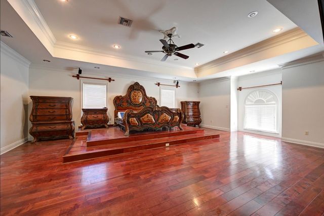 215 Olivia Drive, Thibodaux, LA 70301