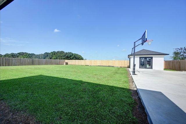215 Olivia Drive, Thibodaux, LA 70301