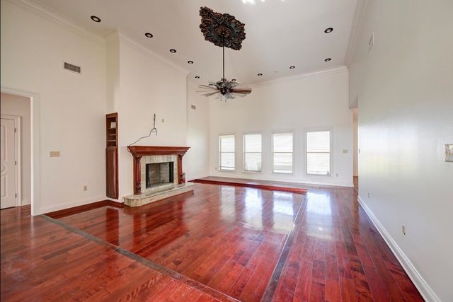 215 Olivia Drive, Thibodaux, LA 70301