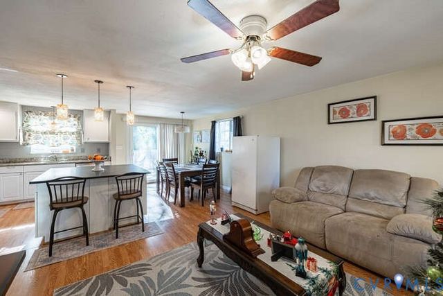 1329 Wadsworth Dr, Chesterfield, VA 23236