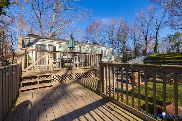 1329 Wadsworth Dr, Chesterfield, VA 23236