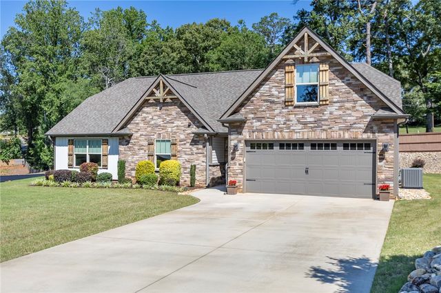 503 Little John Trail, Anderson, SC 29621