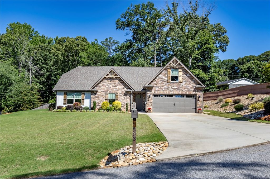 503 Little John Trail, Anderson, SC 29621