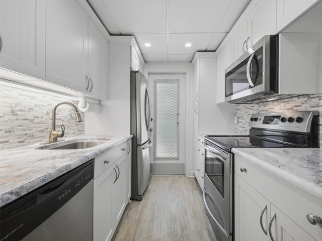 3600 N Ocean Drive 210, Singer Island, FL 33404