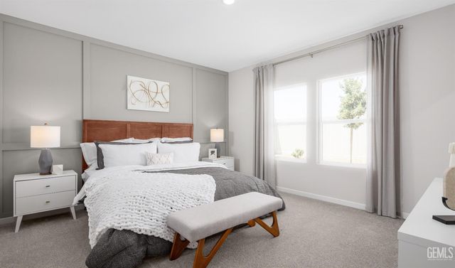 7619 Rizzuto Street, Bakersfield, CA 93313