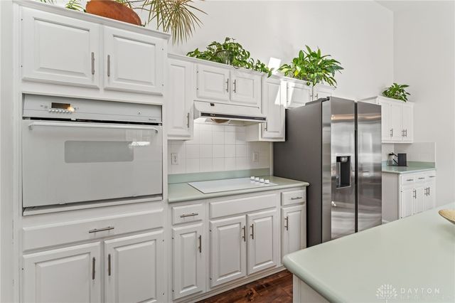 2260 Vienna Parkway, Dayton, OH 45459