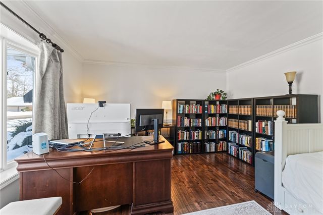 2260 Vienna Parkway, Dayton, OH 45459