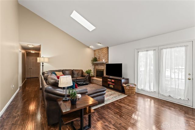 2260 Vienna Parkway, Dayton, OH 45459