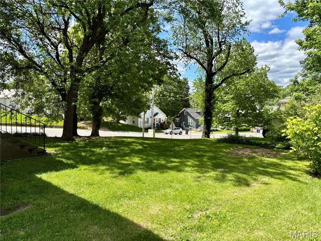 213 Macarthur Street, Washington, MO 63090