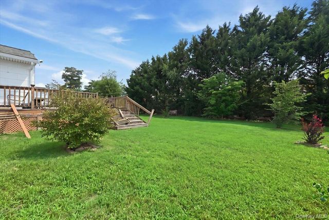 244 Neptune Avenue, West Babylon, NY 11704