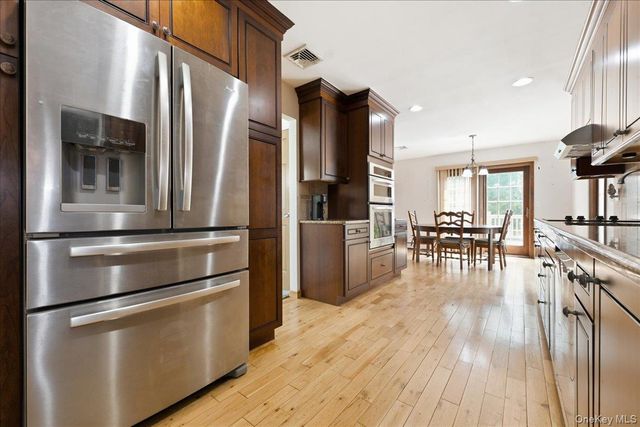 244 Neptune Avenue, West Babylon, NY 11704