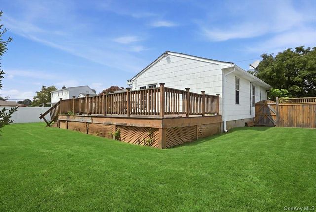 244 Neptune Avenue, West Babylon, NY 11704