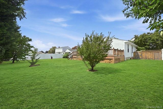 244 Neptune Avenue, West Babylon, NY 11704