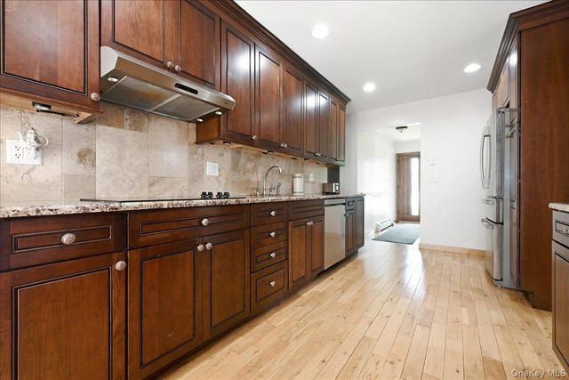244 Neptune Avenue, West Babylon, NY 11704