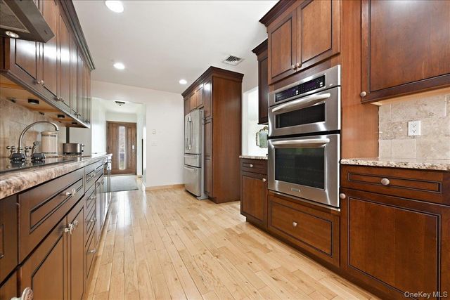 244 Neptune Avenue, West Babylon, NY 11704