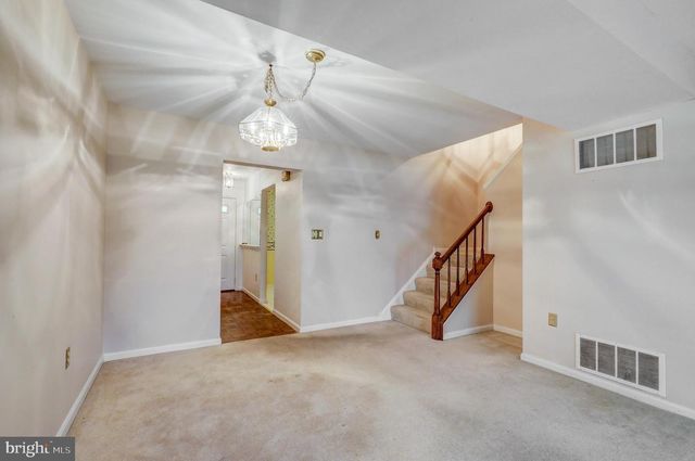68 ASHLEA VILLAGE, New Holland, PA 17557