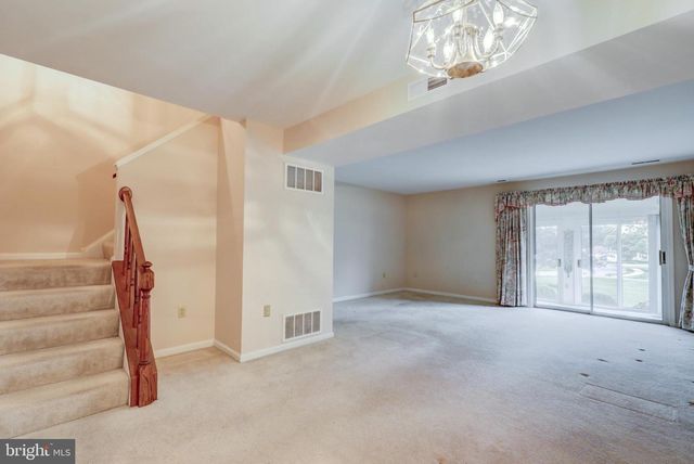 68 ASHLEA VILLAGE, New Holland, PA 17557