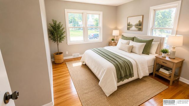7452 Rogers Road, Omaha, NE 68124