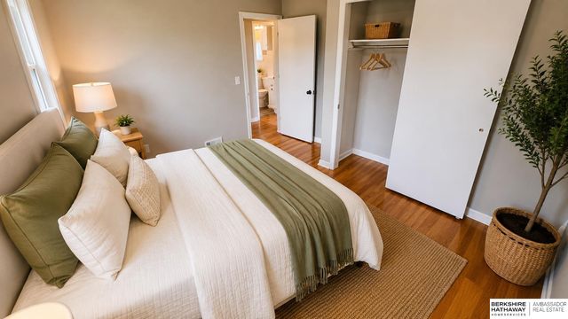 7452 Rogers Road, Omaha, NE 68124