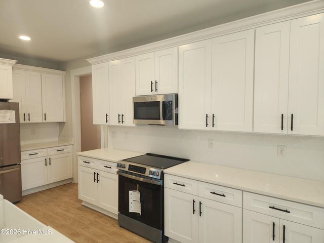 532 Briarwood Drive NW, Calabash, NC 28467