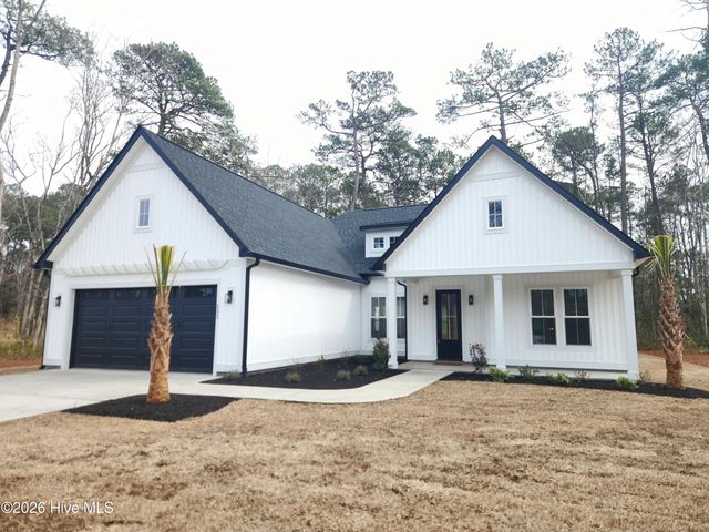 532 Briarwood Drive NW, Calabash, NC 28467
