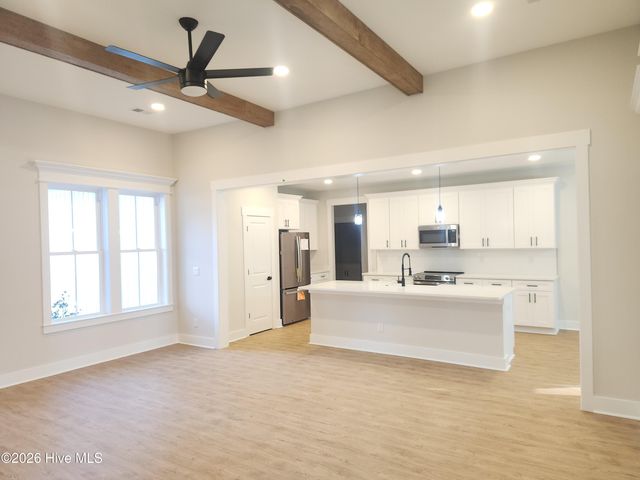 532 Briarwood Drive NW, Calabash, NC 28467