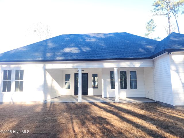 532 Briarwood Drive NW, Calabash, NC 28467