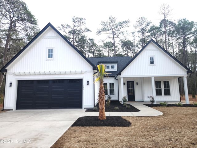 532 Briarwood Drive NW, Calabash, NC 28467