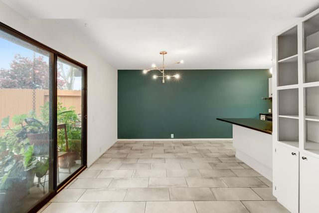 4709 McNeese Ct, Sacramento, CA 95841