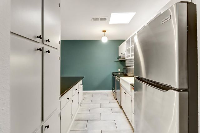 4709 McNeese Ct, Sacramento, CA 95841