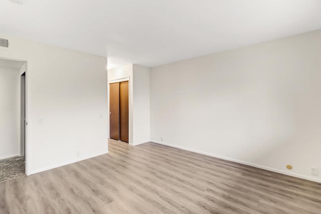 4709 McNeese Ct, Sacramento, CA 95841