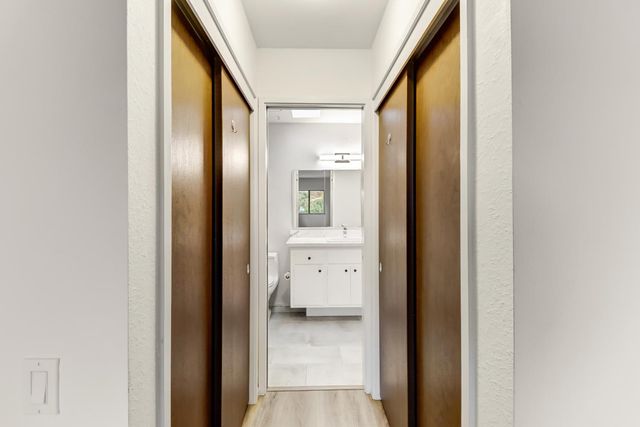 4709 McNeese Ct, Sacramento, CA 95841