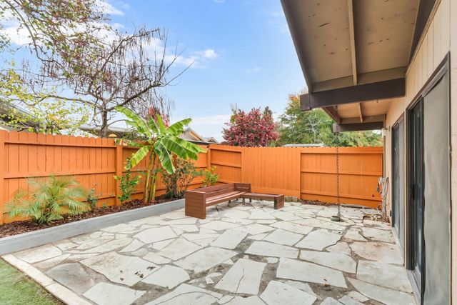 4709 McNeese Ct, Sacramento, CA 95841