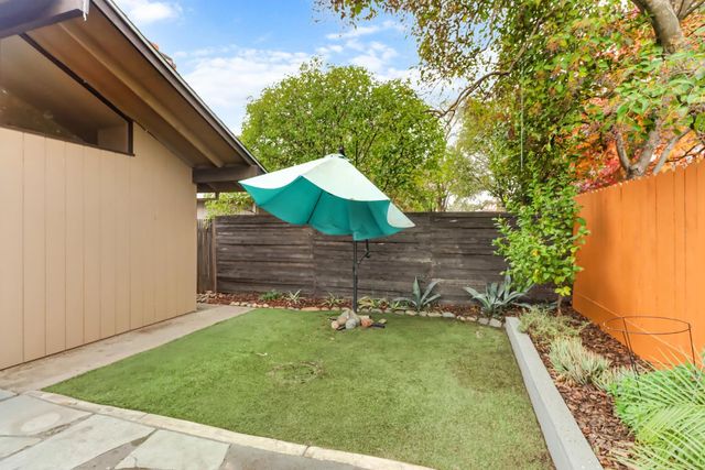 4709 McNeese Ct, Sacramento, CA 95841