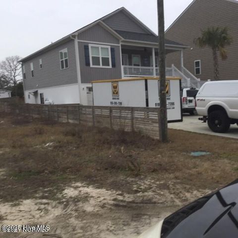 817 Kenneth Avenue, Carolina Beach, NC 28428