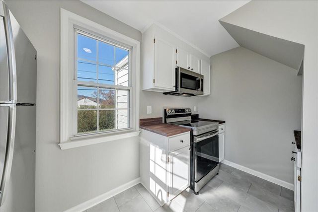 2105 Mountain AVE, Salem, VA 24153