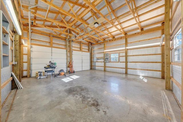 2105 Mountain AVE, Salem, VA 24153